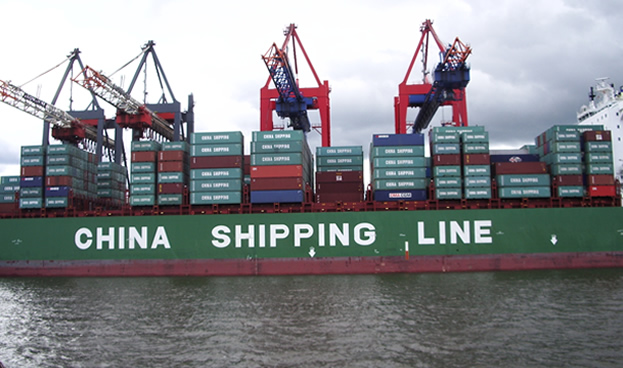 China asegura que superó intercambio comercial de EE.UU.