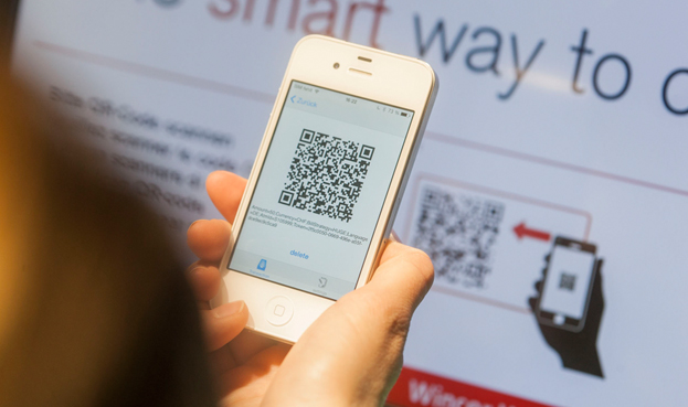 Wincor Nixdorf  presenta el Smart ATM que permite sacar dinero utilizando smartphones 