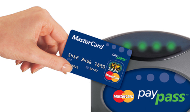 Gasto y transacciones con tarjetas contacless MasterCard se multiplica por 12 en Espaa