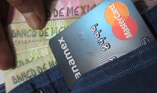 En dos años se dejaron de usar 1,2 millones de tarjetas de crédito en México