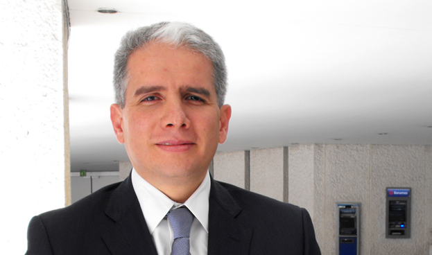 Len Vega, director de Servicios de Adquirente de Banamex