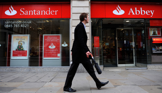 Santander UK avanza en banca móvil con el reconocimiento por voz