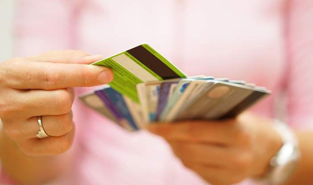 Los pagos globales con tarjetas aumentarán en más de la mitad a 500 mil millones para 2022