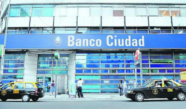 Abre la primera sucursal digital bancaria de la región