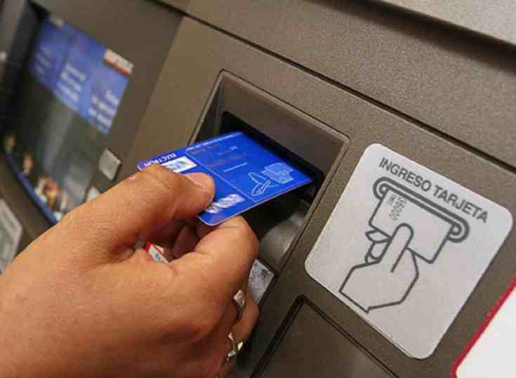 Chile debate sobre responsabilidad en el fraude de tarjetas