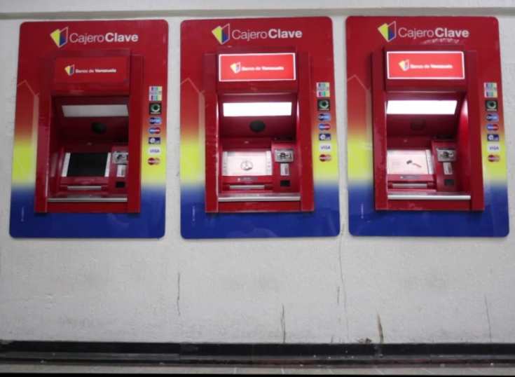 Venezuela eliminó el 49% de sus cajeros automáticos