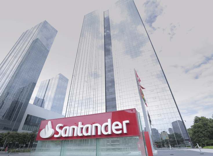 Brasil: Santander ya ofrece transferencias a travs de WhatsApp