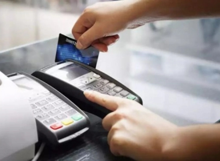 Nuevas reglas de la Fed para controlar los pagos con débito de Visa y Mastercard