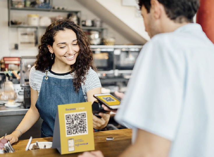 Tigo Money App lanza nuevas funciones: cobro y pago en comercios con QR