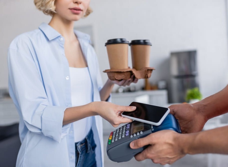 Bizum prepara su salto al pago en comercios con tarifas por debajo de las redes internacionales de tarjetas