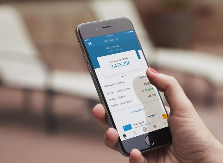 CaixaBank y Swift exploran pagos internacionales mediante teléfono o correo electrónico