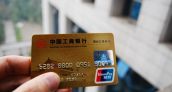 Aumenta uso de tarjetas bancarias en China