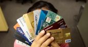 Peruanos gastan casi mil 500 millones de dlares empleando tarjetas