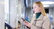 Moscú impulsa el pago con Rublo Digital en el Metro mediante código QR universal
